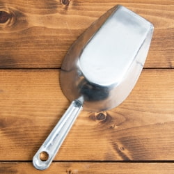 タイのアルミスコップ - Mサイズ - サブ5