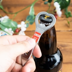 タイのシンプルオープナー - サブ4