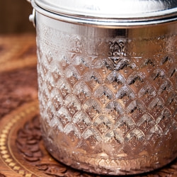 タイの飾りつきエンボス・アルミジャー　アイスペール - 1400cc - サブ2