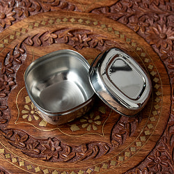 ステンレスのマサラケース・小物入れ[約6.5cm×約4.4cm] - サブ3