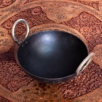 インドの屋台用鉄製カダイ(インド鍋 鉄鍋) - 直径:約18cm