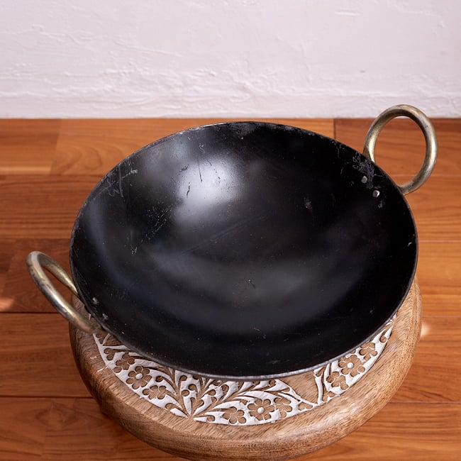 インドの屋台用鉄製カダイ（インド鍋　鉄鍋） - 直径約26cm 2 - 上からの写真です