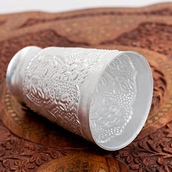 インド伝統唐草エンボスの花瓶　高さ：約11.5cm - サブ4