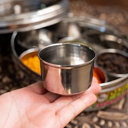 中ぶた付き 外蓋シースルー円形スパイスボックス　7種類のスパイスを入れられる！[直径約21cm] - サブ5