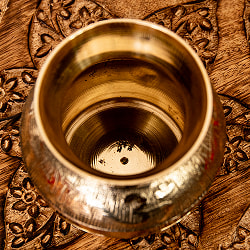 重厚なブラス・ロタ（インド水差し） 高さ約6.5cm - サブ5