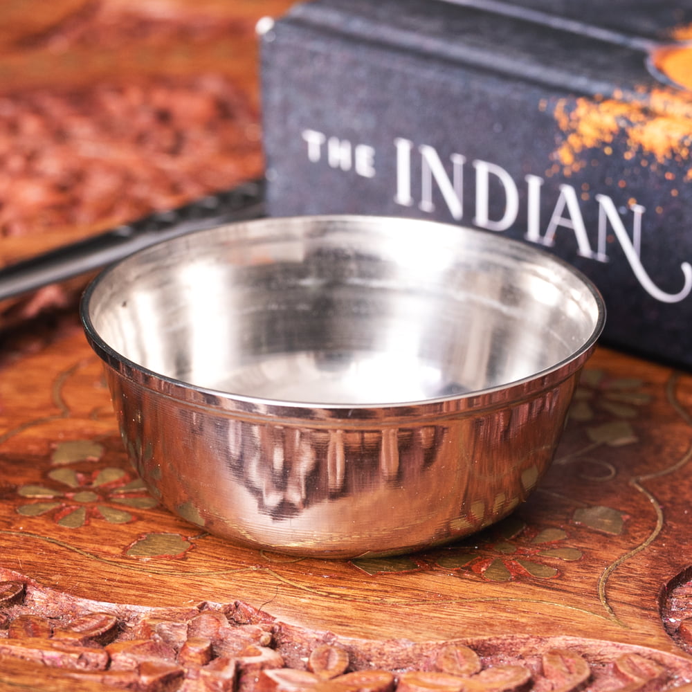 カレー 皿 小皿 重ねられるカレー小皿 ポリヤルカトリ(約6.9cm×約2.7cm 約70ml） カトゥリ インド カレー皿 :ID-TLPLT-70: インド・アジア雑貨ティラキタ 通販 