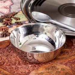 重ねられるカレー皿　 大きめ　サービングカトリ　取り分けサイズ〔約13.7cm×約4.7cm 約500ml〕