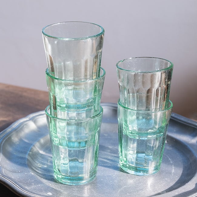 【5個セット】インドのチャイカップ[約7.8cm程度×直径：約6cm 約120ml] 9 - 【デザイン：No.2】重ねて収納してみるとおんな感じです