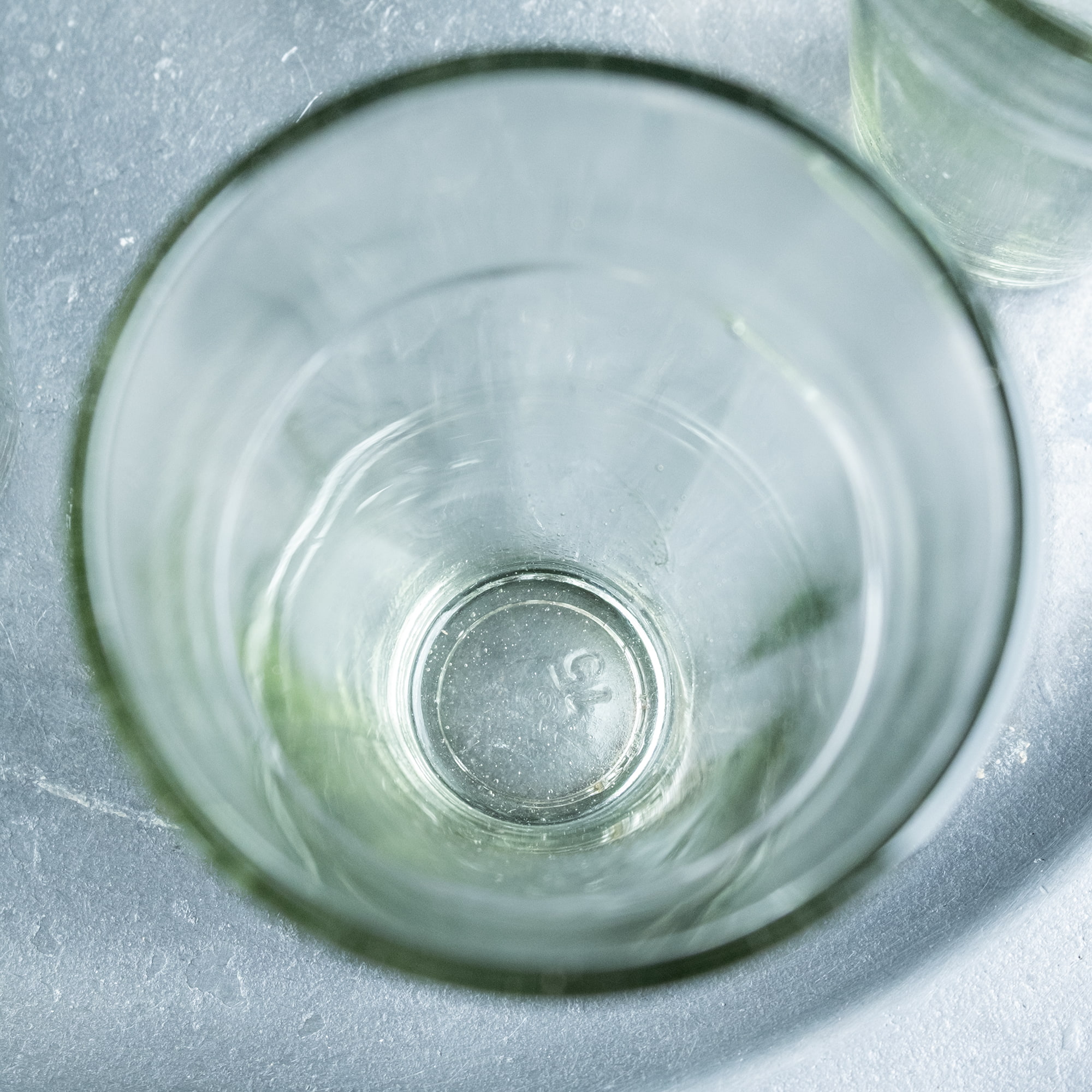 【5個セット】インドのチャイ カップ - シンプル[直径:6cm 高さ:8.5cm 約95ml]8枚目の説明写真です