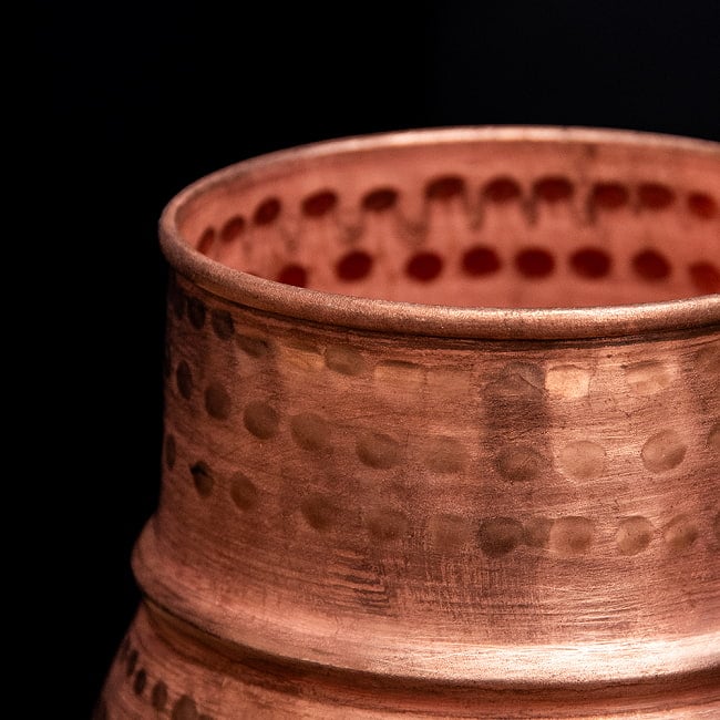 銅製マヌ - ネパール伝統の はかりうつわ 3 - 口の部分になります。