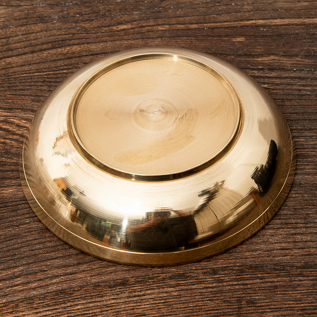 タルカリプレート 真鍮製 ネパールのカレー小皿 無地 直径11cm 5 - 裏面です。