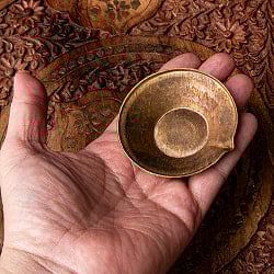 ディヤ Diya - ネパールのブラス製オイルランプ 直径6.5cm～7cm - サブ5