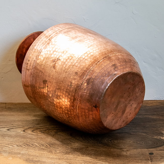 銅製ガルチャ - Ghalcha ネパール独特の水瓶 ラージサイズ 高さ42cm程度 11 - 底面のようです。