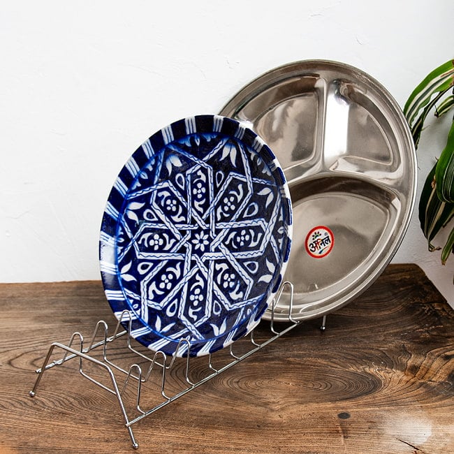 ターリースタンド カレー大皿を立てかけられるスタンド 6 - もちろん普通の陶器も置けます。