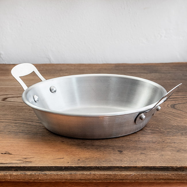 【送料無料・12個セット】キャンプにも便利なタイの 取っ手付きアルミ小皿/小鍋 3 - とっても軽いのでアウトドアにもオススメです。