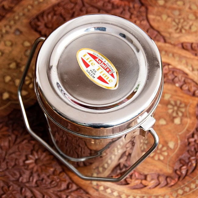 【送料無料・3個セット】〔1.1L〕インドのステンレスミルクポット　ビリー缶　ブッシュクラフト　焚き火とキャンプの直火調理にも 3 - 上から見てみました。