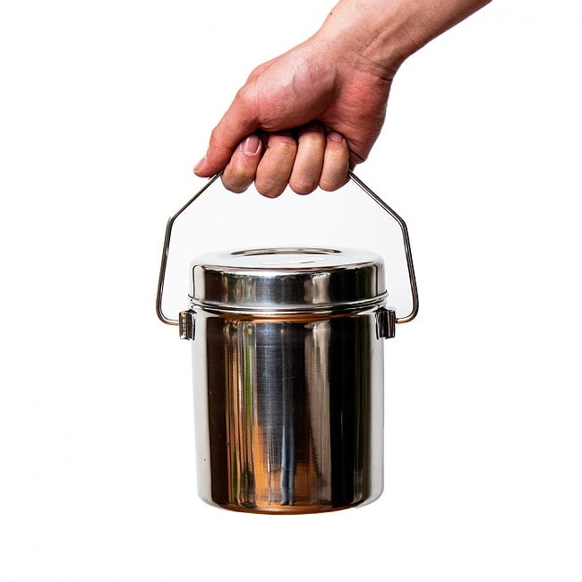 【送料無料・3個セット】〔1.1L〕インドのステンレスミルクポット　ビリー缶　ブッシュクラフト　焚き火とキャンプの直火調理にも 7 - ループハンドルが付いています