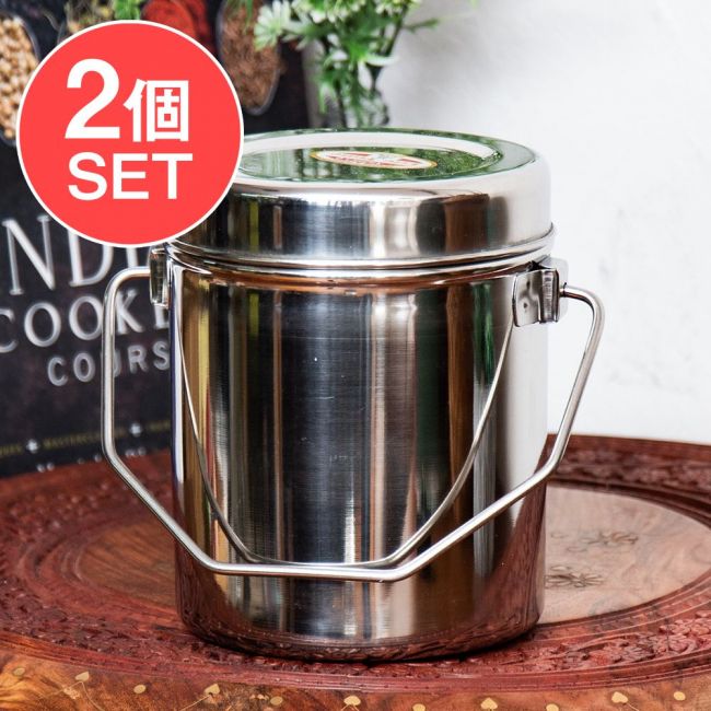 【送料無料・2個セット】〔1.4L〕インドのステンレスミルクポット　ビリー缶　ブッシュクラフト　焚き火とキャンプの直火調理にもの写真セット,ビリカン,ビリーカン,ビリーポット,焚火缶,キャンプ,野営,ソロキャンプ,トライポッド,フードストッカー,弁当箱,炊飯