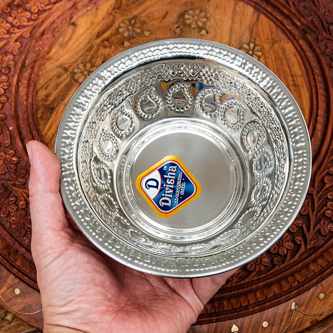 【送料無料・8個セット】ペイズリーエンボスのミニボウル【直径：15.5cm】 7 - このくらいのサイズ感になります