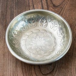 【送料無料・6個セット】ムスリム職人の手仕事が息づく 薄彫り 深中皿 アルミボウル 直径：約15.8cm - サブ3