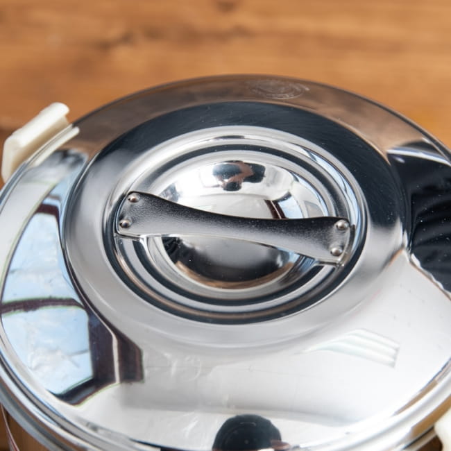 【送料無料・2個セット】〔16cm 3L〕ブッシュクラフトの定番　ゼブラ社のビリー缶・ビリーポット　焚き火とキャンプの直火調理へ〔ステンレスSUS304製〕 9 - 蓋の拡大写真です