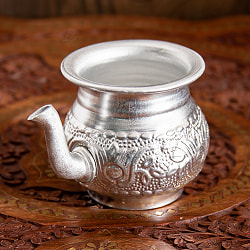 【送料無料・10個セット】インド伝統唐草エンボスのアルミ水差し - 高さ：約8cm - サブ2