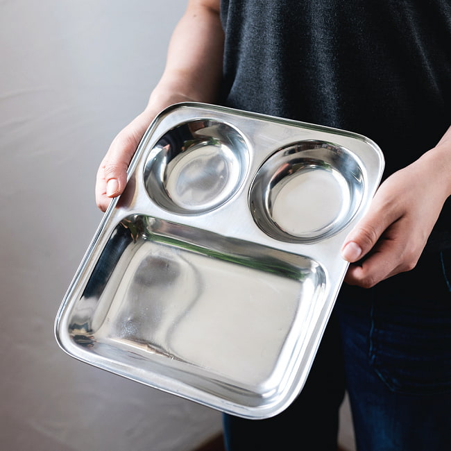 【送料無料・4個セット】3分割ランチプレート 【四角】　約26.2cm x 約22.2cm 9 - カレー以外の食器へも、一人分にちょうど良いサイズで便利です