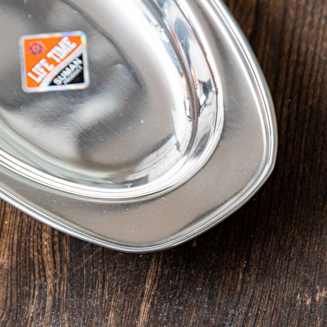 【送料無料・7個セット】インドのステンレス製　オーバルプレート [22cm x 13.5cm] 約200ml 5 - 拡大写真です
