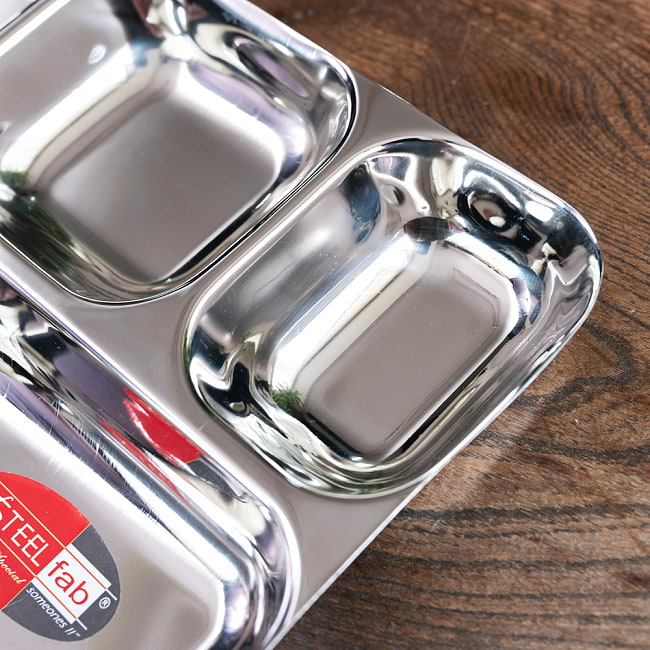 【送料無料・2個セット】5分割　長方形ランチプレート〔約26cmx 約20cm〕　深めで沢山入る！スタイリッシュなデザイン 7 - 拡大写真です