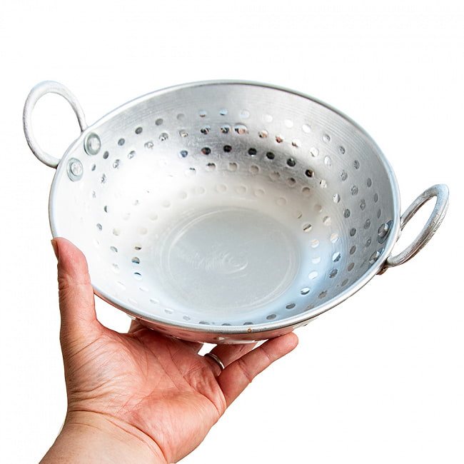 【3個セット】軽量リーズナブルなアルミニウム カダイ　インドの食器＆鍋 直径23.5cm程度 7 - 裏面の写真です