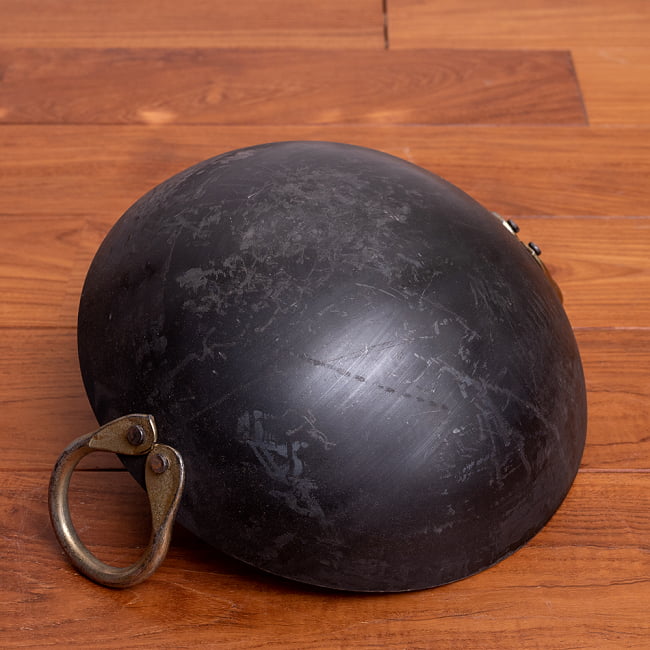 【3個セット】インドの屋台用鉄製カダイ(インド鍋 鉄鍋) - 直径:約26cm 6 - 裏面になります