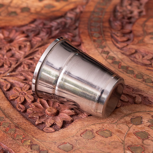 【3個セット】小さなステンレスのチャイカップ　プージャグラス　ショットグラスサイズ〔約5cm 約45ml〕 7 - 側面からの写真です