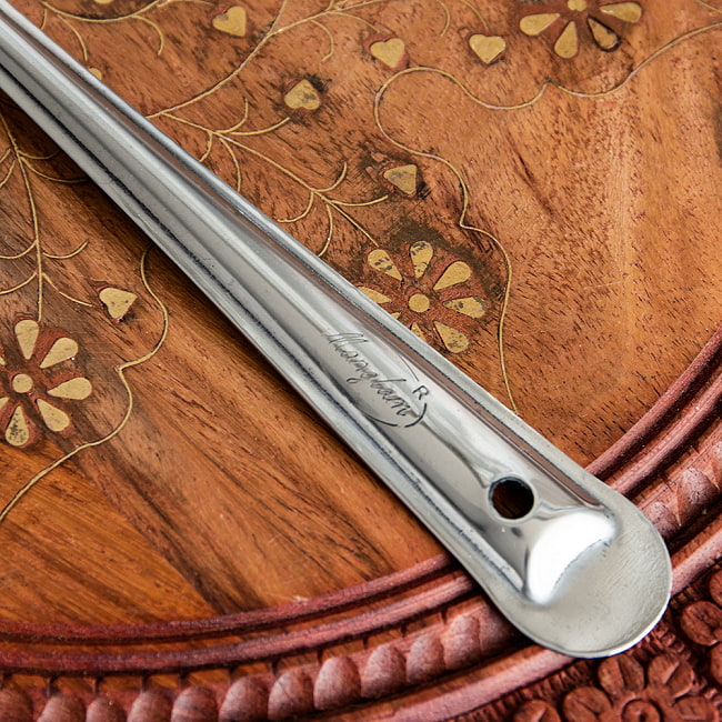 【6個セット】【インドの大スプーン】取り分け等に サブジスプーン 26cm 4 - 持ちて部分を見てみました。