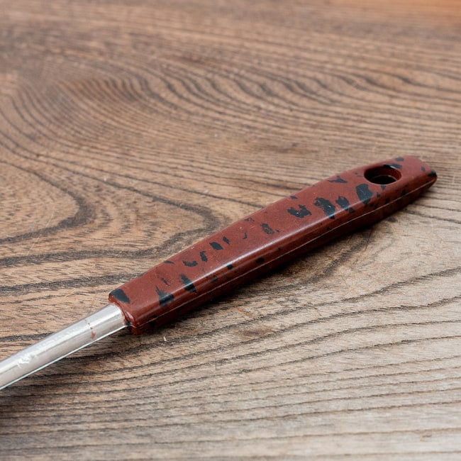 【6個セット】タイスキ鍋などへ便利　ステンレス製の穴あきお玉　レードル　タイのキッチンから 5 - 持ち手部分も、持ちやすいです