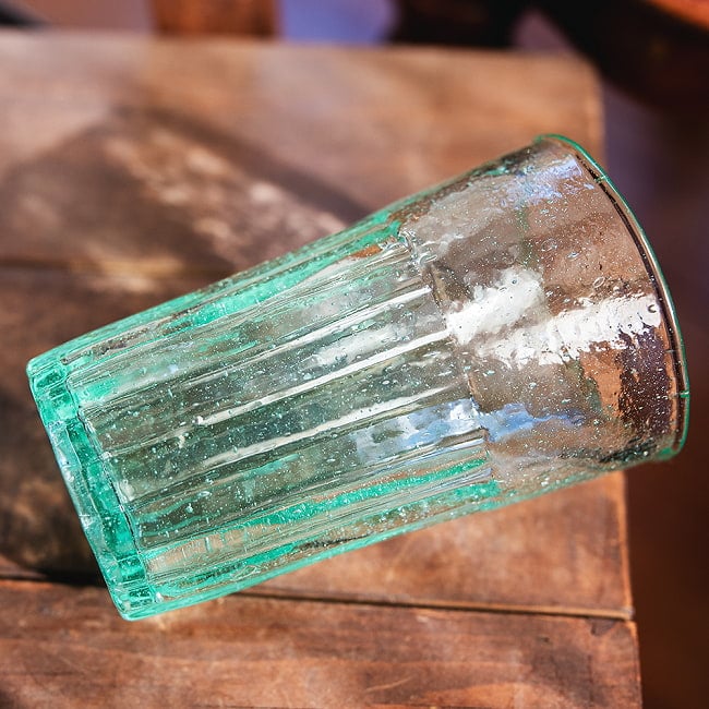 【3個セット】ハノイの伝統的ビアホイグラス　ビールジョッキ　ベトナムの屋台文化を感じる　無骨で温かみのあるビールグラス　中ジョッキ　〔約12.5cm×約8cm 約300ml〕 12 - とても素敵なグラスです