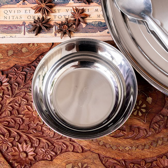 【5個セット】重ねられるカレー皿　大きめ　サービングカトリ　取り分けサイズ〔約12cm×約4.2cm 約300ml〕 4 - 上からの写真です