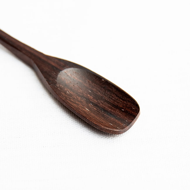 【10個セット】厚みしっかりヘラタイプ！天然木のヨーグルトスプーン 7 - 先端部分です。