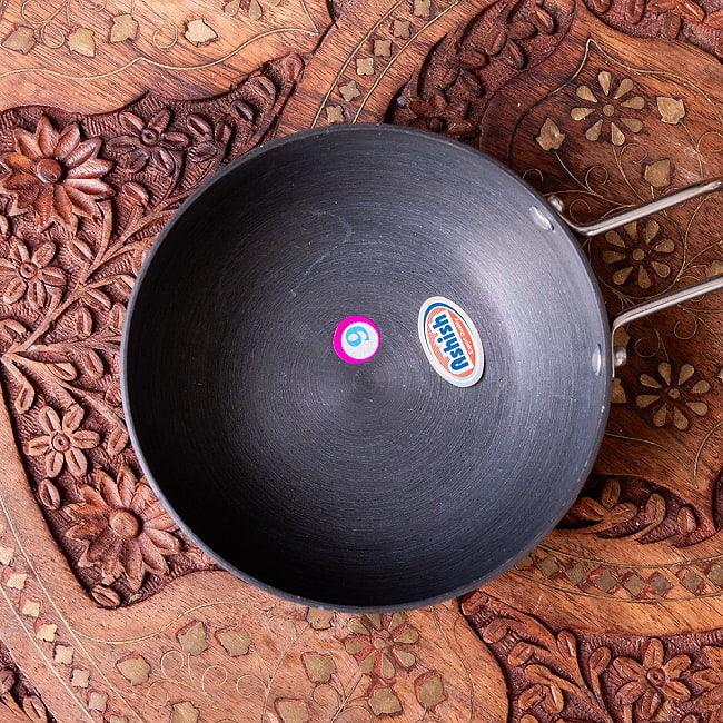 【6個セット】ミニタルカパン - 黒 ノンスティック【直径約12cm 約400ml】インド料理でスパイスをテンパリングする調理器具 4 - 上からの写真です