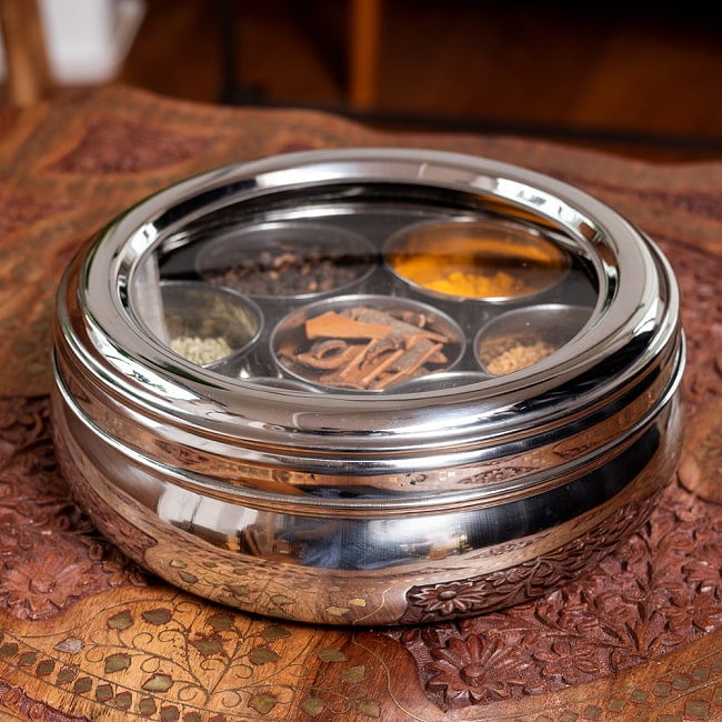 【6個セット】中身が見える！シースルー蓋の円形スパイスボックス　7種類のスパイスを入れられる[直径約21cm] 7 - 横からの写真です