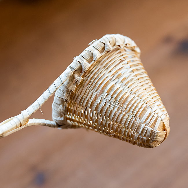 【6個セット】ネパールの竹製 茶こし 5 - 丁寧に編み込まれています。