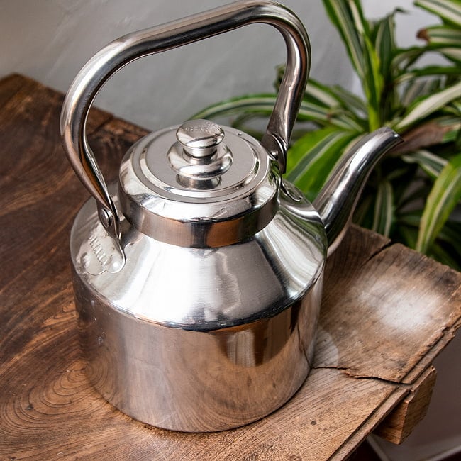 【6個セット】【チャイ25杯分くらい】レトロケトル インドのやかん 2000cc程度 4 - 角度を変えてみてみてみました。