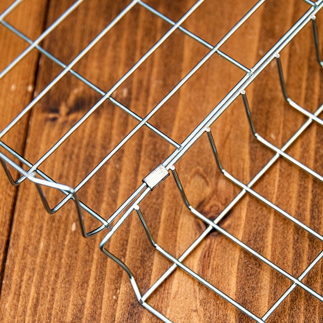 【6個セット】タイのかご型 焼き網 10 - 蝶番の部分です。