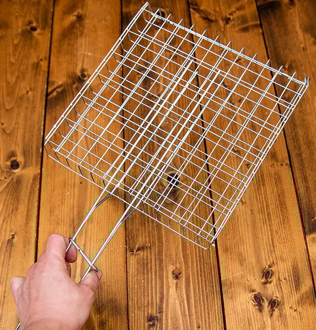 【6個セット】タイのかご型 焼き網 11 - これくらいのサイズ感です。