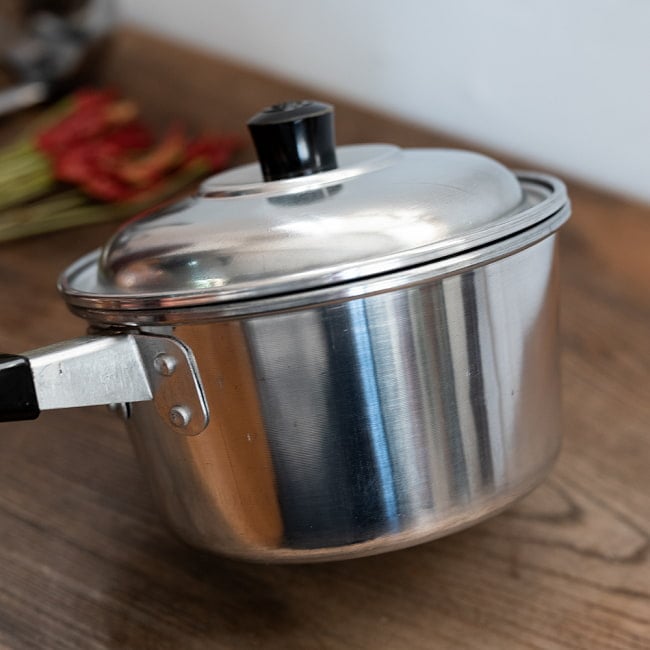 【6個セット】タイ屋台のアルミ片手鍋 アンブレラブランド〔内径:約16cm 容量:約1500ml〕 10 - 側面の写真です