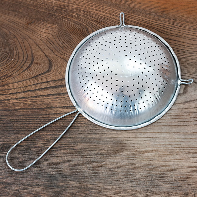 【6個セット】タイ屋台のココナッツこし器兼　油切り　野菜や茹で野菜の水切り器〔No.18　直径：約18.2cm〕 7 - 裏面です