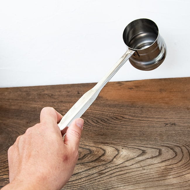 【6個セット】ドヤ - インドの柄杓 7 - これくらいのサイズ感になります。