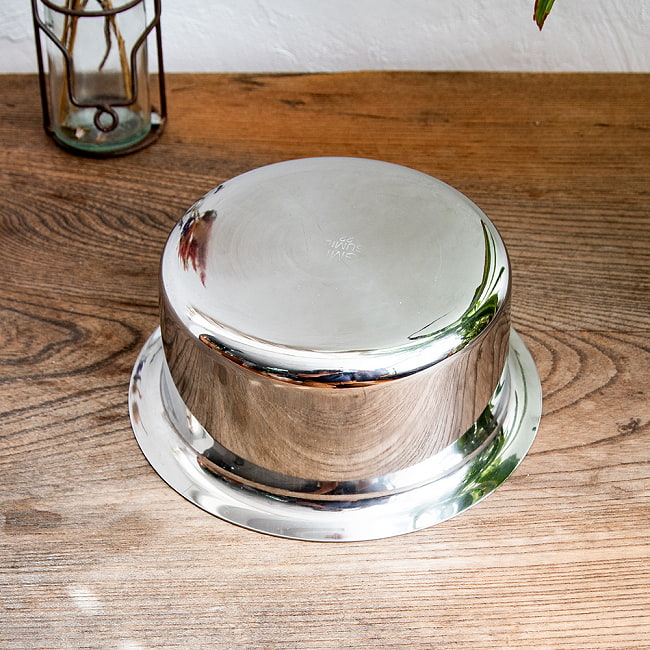 【6個セット】取っ手のないインドの鍋 バゴーナー パティラ 容量:1.1L程度 外径:約17.5cm ステンレス製 5 - 裏面の写真です