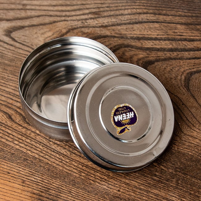 【6個セット】だいぶ大きめのステンレスのマサラケース・小物入れ 直径：9.5cm程度 6 - 様々にお役立てください