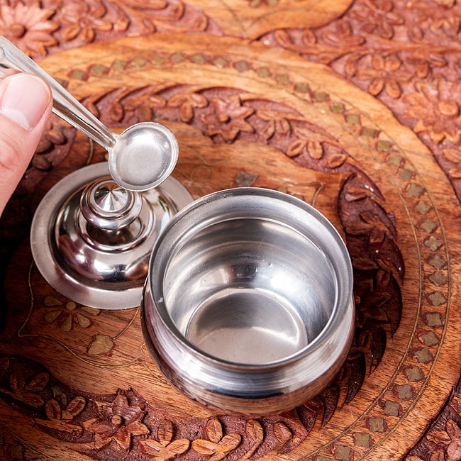 【6個セット】壺型卓上ギーポット　シュガーポット【約6.8cm　容量約100ml】 9 - 現地では主にギーを入れるのに使われていますが、砂糖など調味料入れにもおすすめです