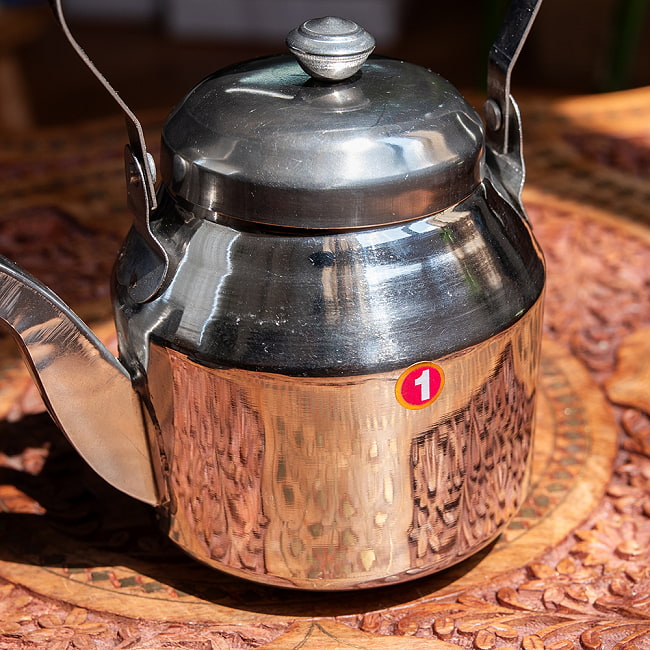 【6個セット】小ぶりで可愛い　ティーケトル　昔ながらのレトロなフォルム　インドのやかん 5 - 拡大写真です